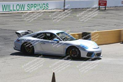 media/May-18-2022-Open Track Racing (Wed) [[f96b7d3cf4]]/Around the Pits/